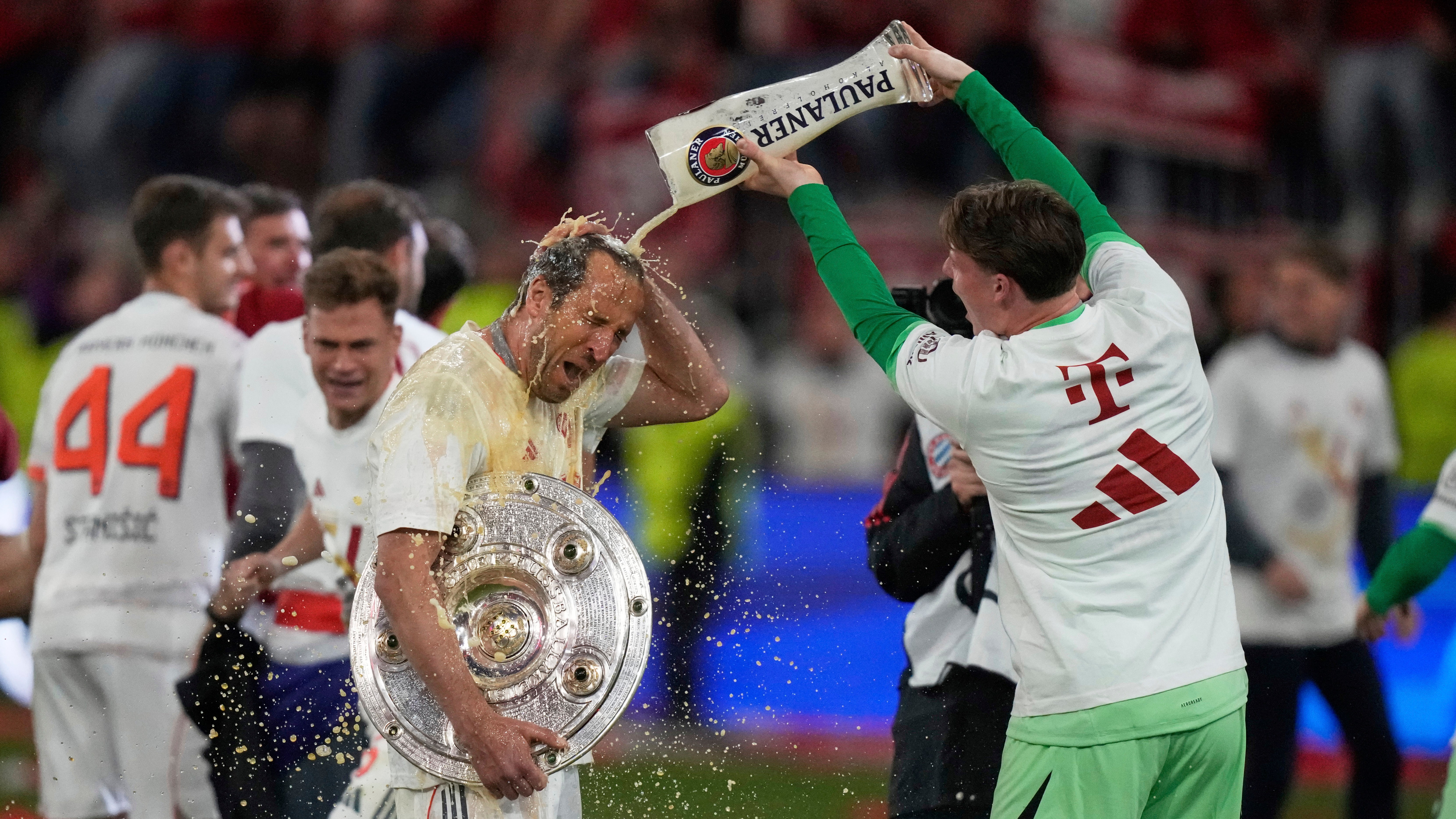 바이에른 뮌헨 맥주샤워