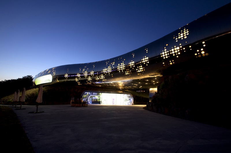 서울근교 갈만한곳 당일치기 여행 - 연천9경 재인폭포, 호로고루, 임진강주상절리, 연천 전곡리유적, 태풍전망대, 전곡선사박물관, 그리팅맨, 숭의전, 차탄천주상절리