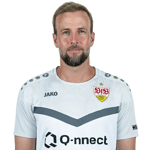 제바스티안 회네스 감독의 사진