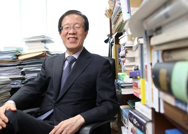 이석연 법제처장 윤석열 계엄 비판