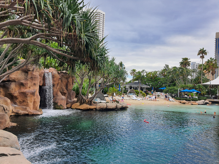 골코 메리엇 풀장