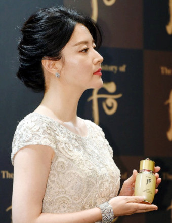 이영애