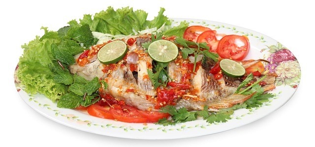 간장이나 소금 대신 레몬즙으로 맛을 낸 모습