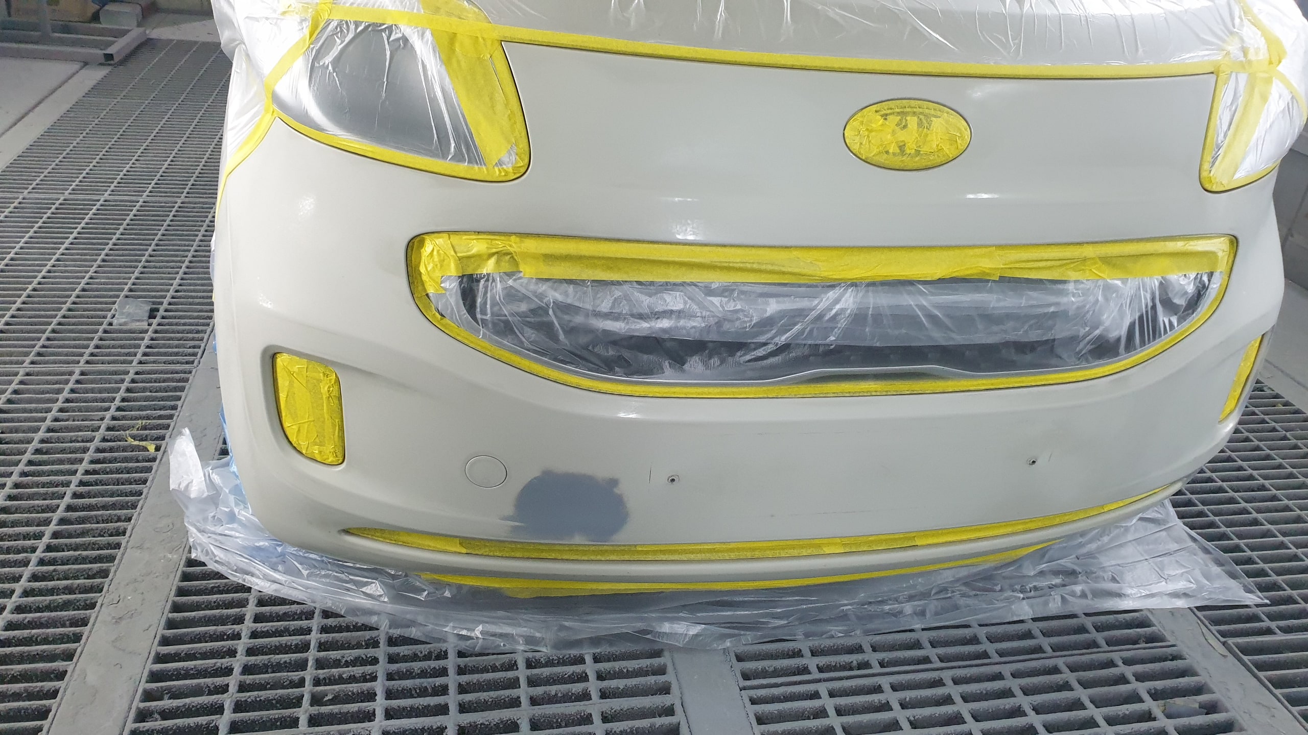 서페이서 도색 범퍼 스크패치 복원 - 서페이서 도색