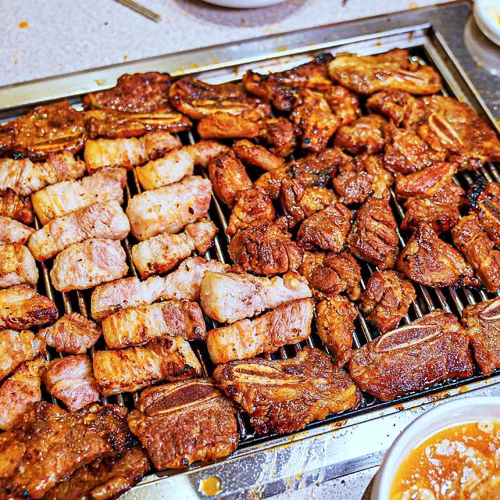 생방송오늘저녁 16cm 소갈비 숯불 생갈비 꽃갈비살 파인애플 소스 3일 숙성 돼지갈비 신도림 맛집 추천