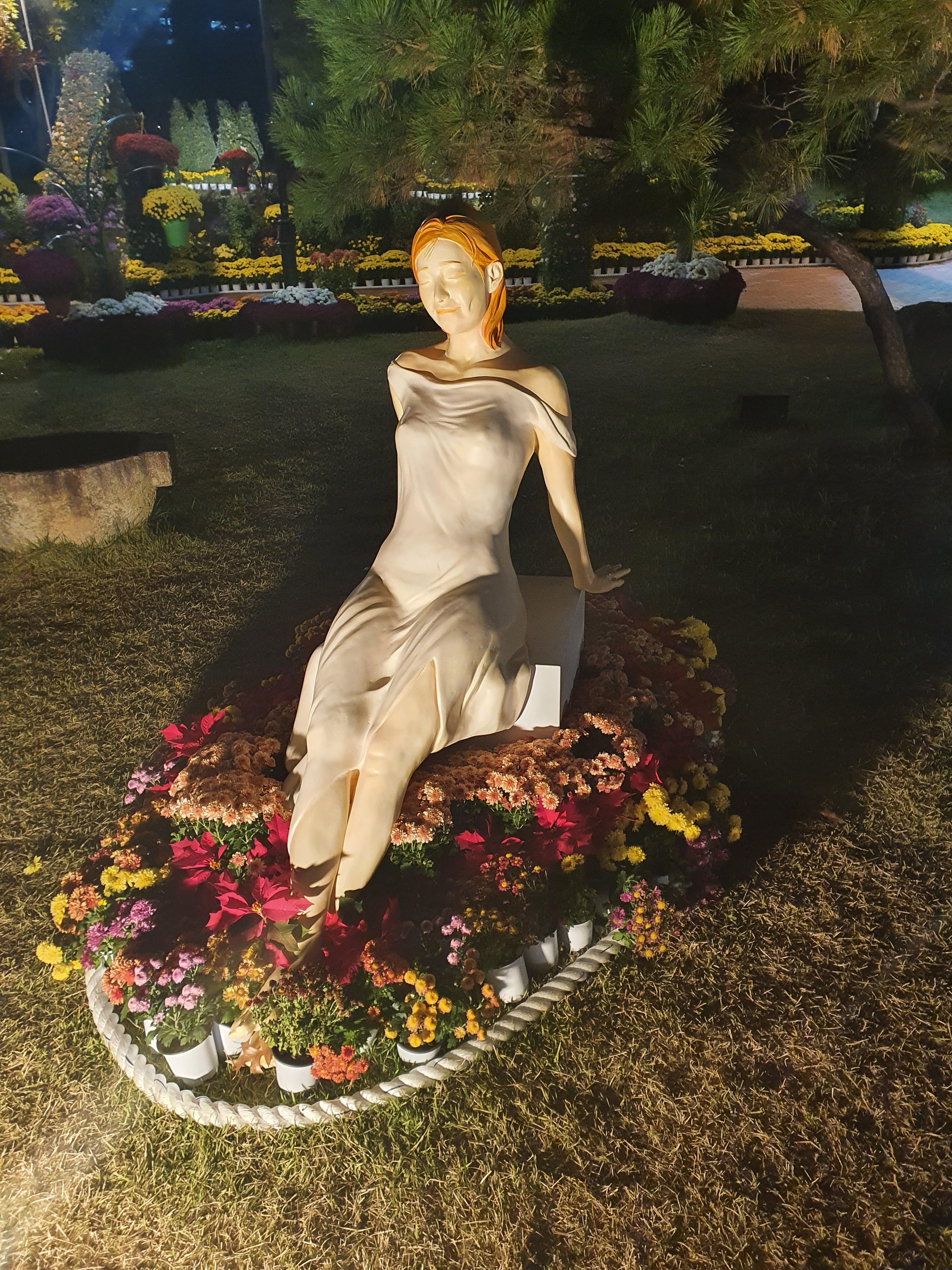 유림공원 국화축제 꽃밭여인