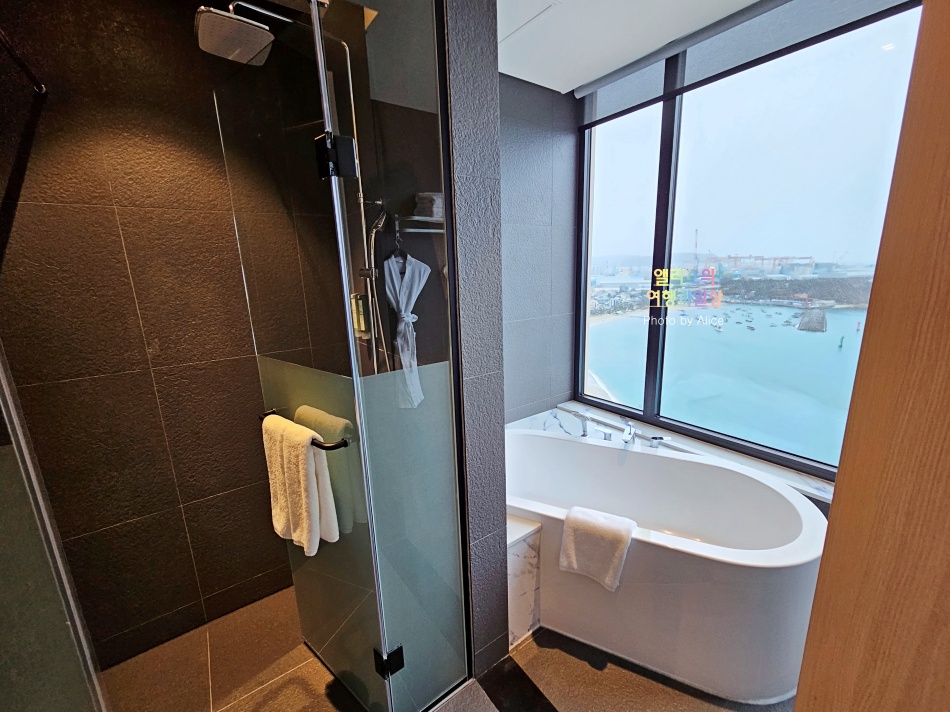 울산 타니베이 호텔, 신상 오션뷰 호텔 숙소 추천 - 코너스위트룸