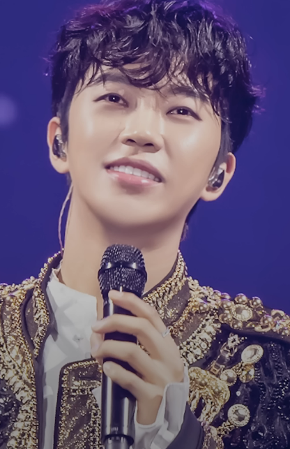 임영웅, 아이돌차트 273주 연속 1위에 예능까지 석권&hellip;"못 하는 게 뭐냐"