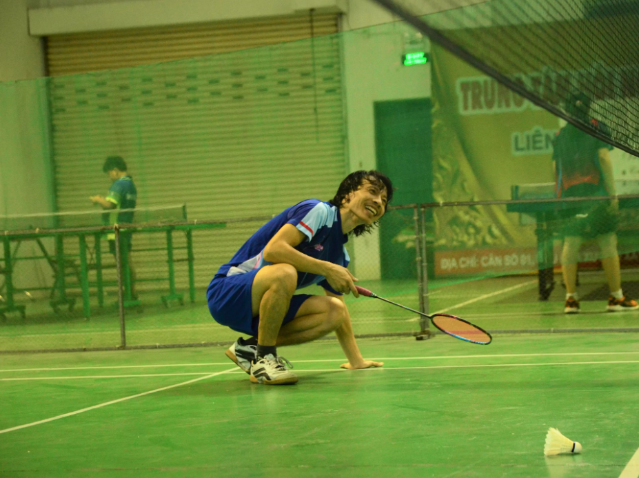 배드민턴 치는 사진