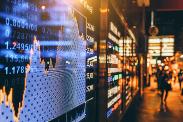 주식 투자 전략 (가치주와 성장주, 배당주 선택, 금리 영향)