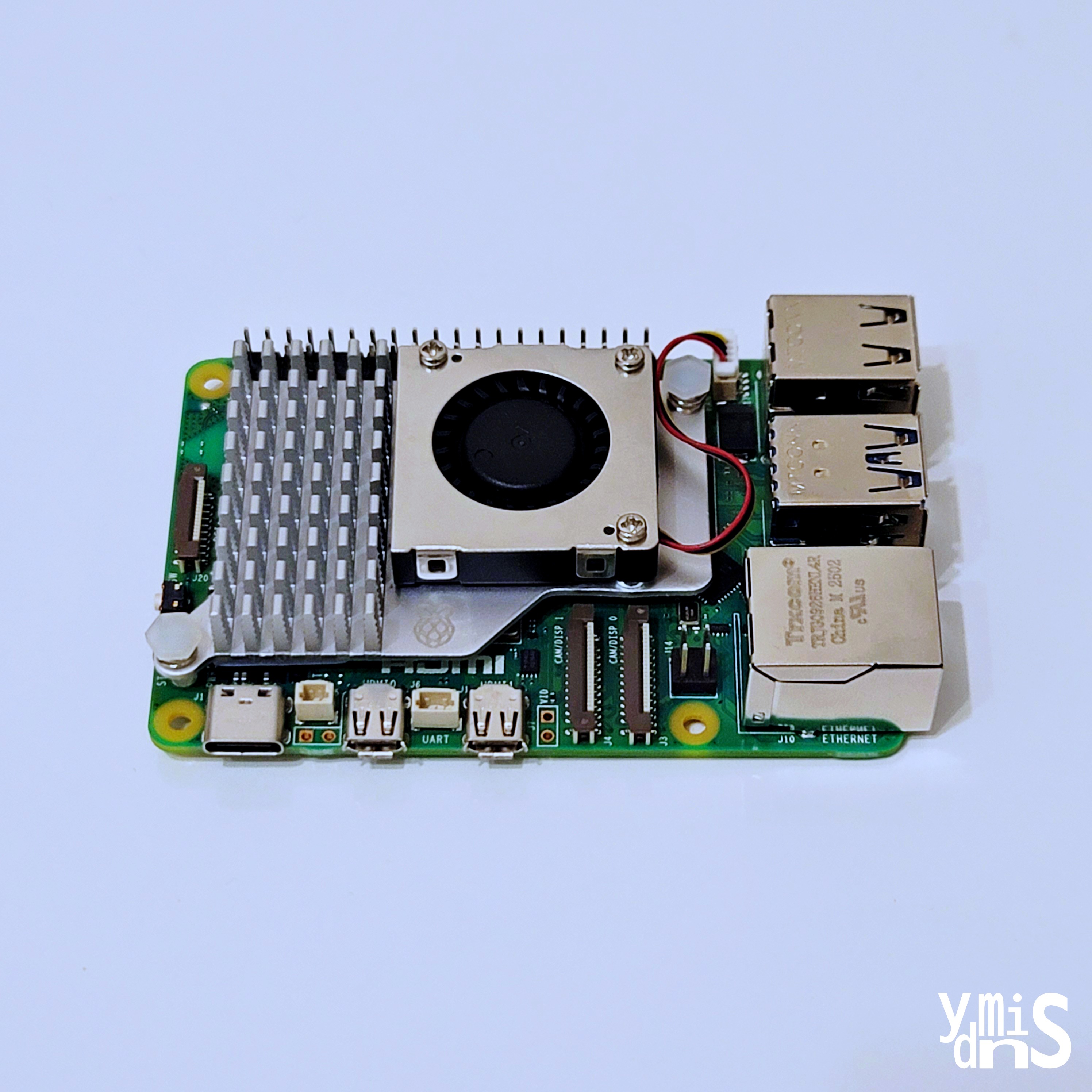 Personla Server Build - Raspberry Pi 초기 세팅 - Active Cooler 장착을 완료한 모습이다.
