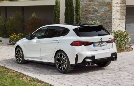 BMW M135 시승기 및 느낌점 (주행성능, 가격)