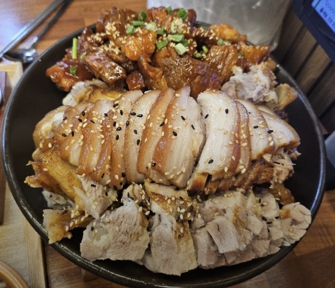 서울 강동구 천호 족발 맛집 &amp;#124; 2TV 생생정보 [장사의 신] &lsquo;산더미 마늘족발&rsquo; 진정한 족발 강동천호본점 