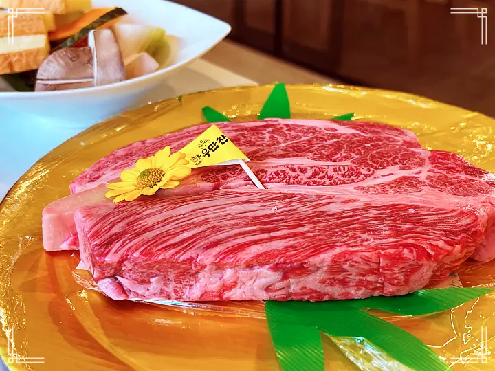 생방송오늘저녁 한우 케이크 골라먹는 정육 식당 24시간 영업 갈비탕 토마호크 스테이크 강남 신사동 압구정 맛집 추천