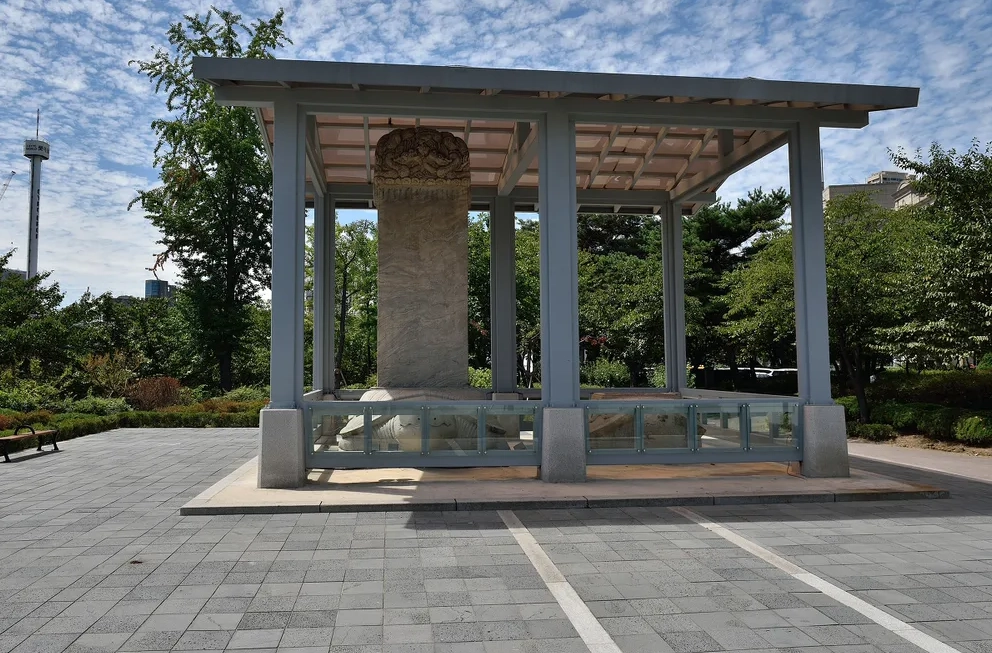 삼전도비(三田渡碑)