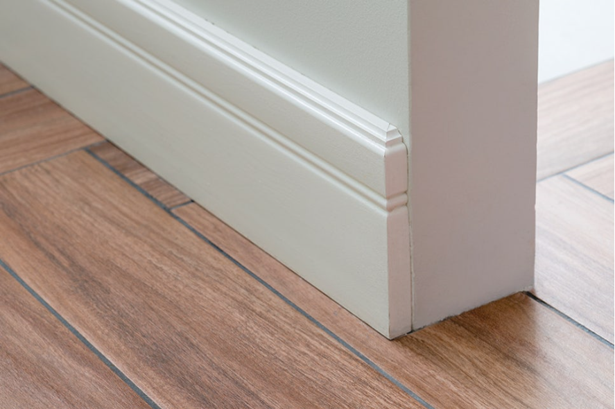 바닥 몰딩 인테리어