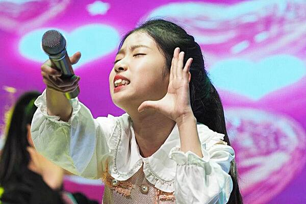 가수-빈예서