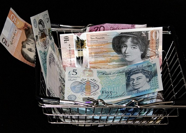 엄격한 예산 계획은 저축 계획 차질의 원인