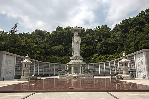 서울 봉은사 미륵대불