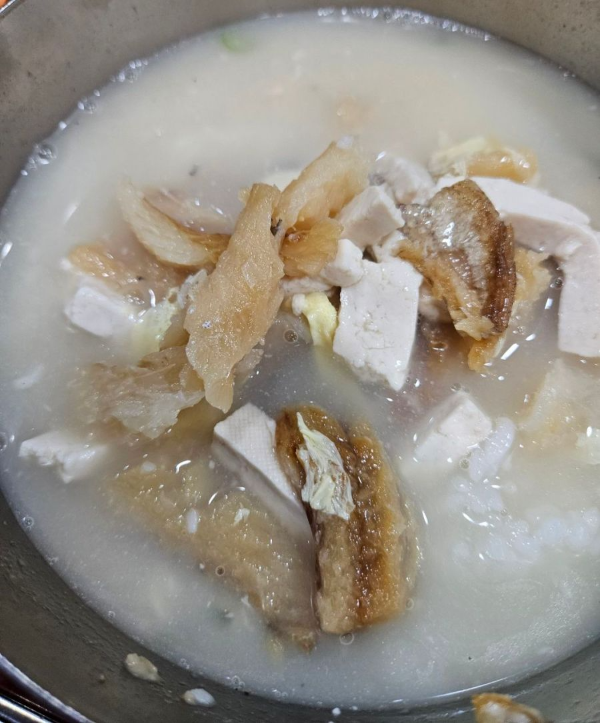 북어국밥 건더기 추가