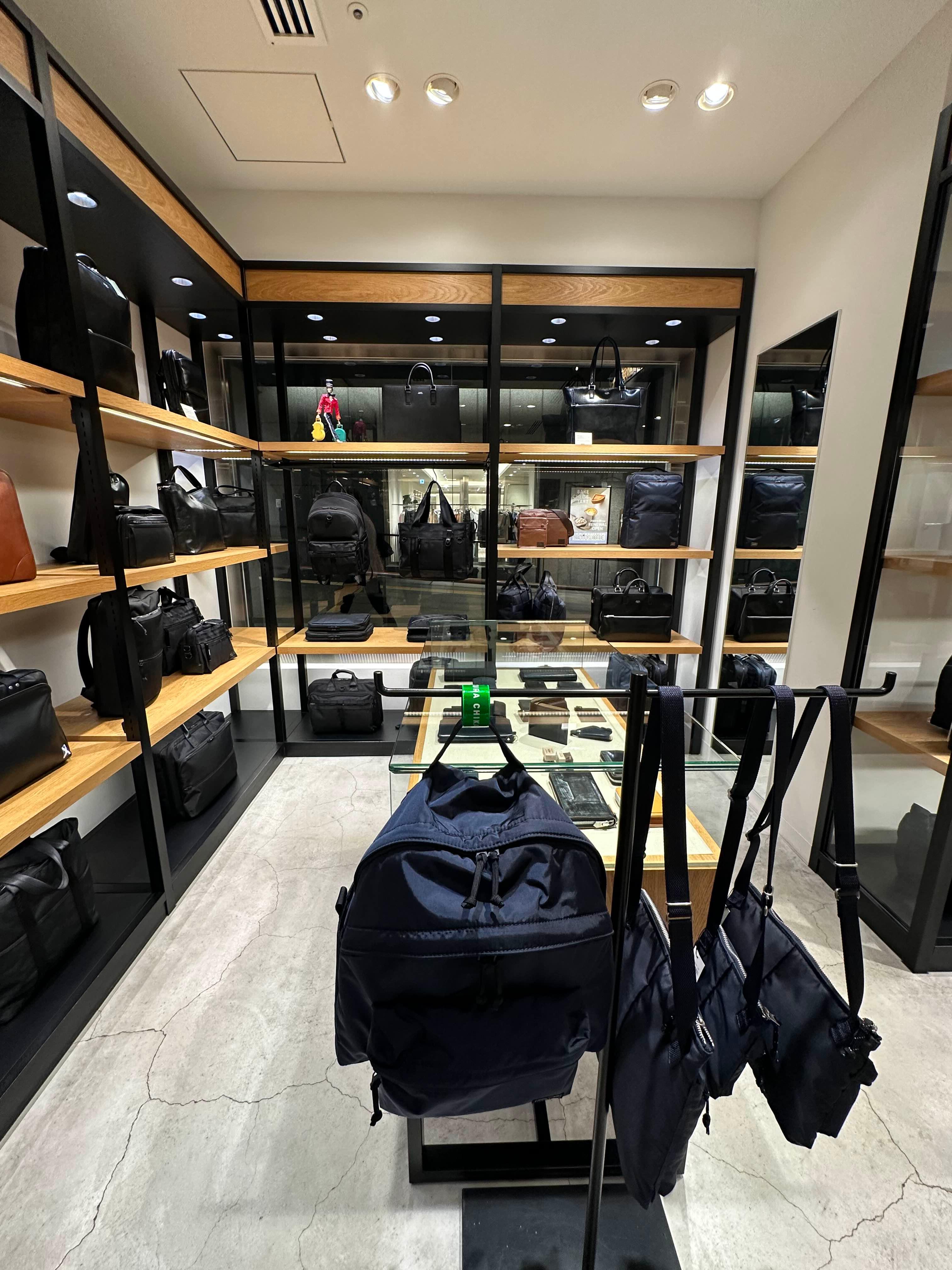 일본-후쿠오카-쇼핑-요시다포터-텐진-지하상가