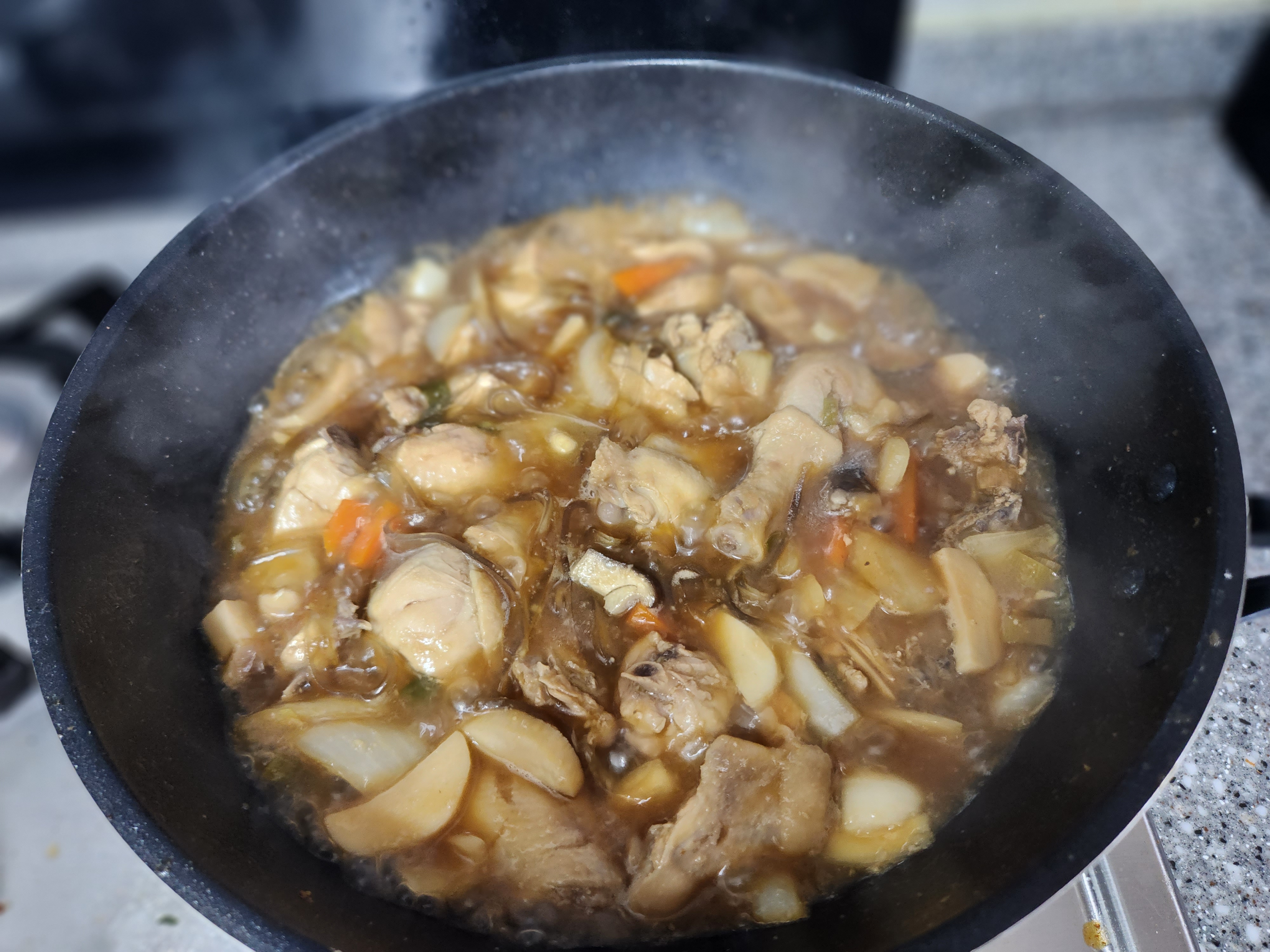 간장 닭볶음탕 맛있게 만드는 법, 집에있는 간단한 재료로 만들었어요