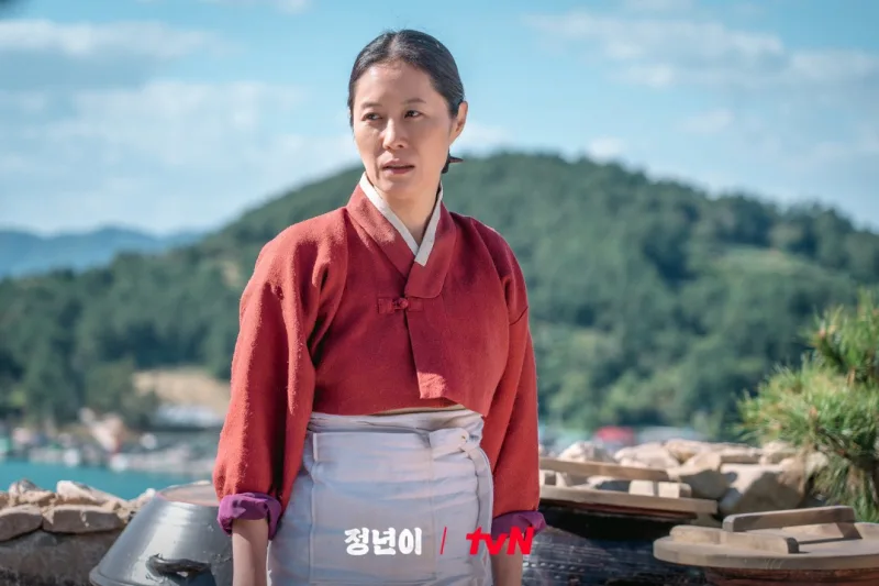 정년이에서 서용례 역을 맡은 문소리