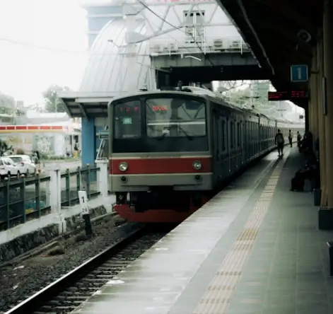 서울 &harr; 부산 KTX 시간표 (2025 최신)