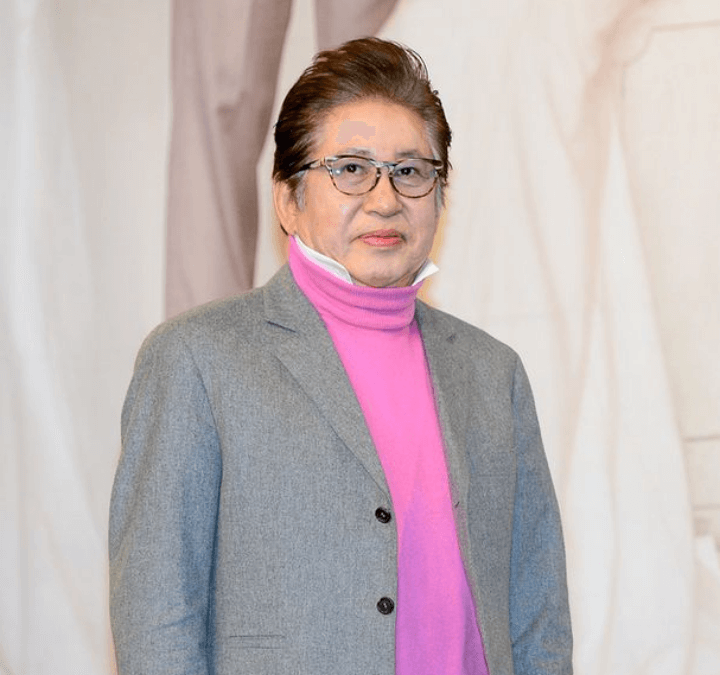 김용건-분홍색티셔츠-기자회견사진