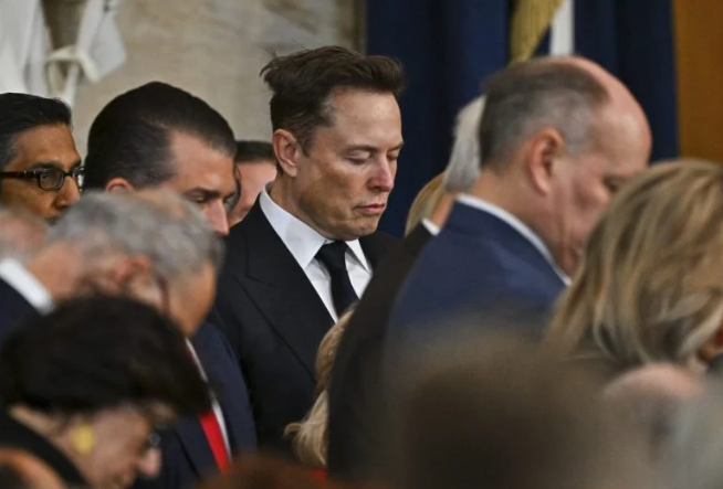 트럼프 대통령 스타게이트 프로젝트 발표 관련주 분석