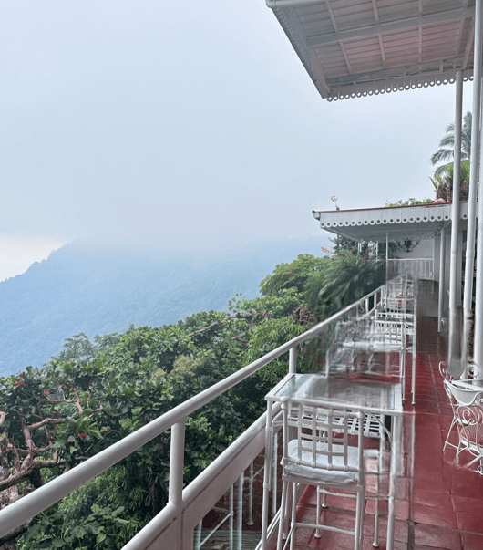 타가이타이 백 오브 빈스 채리토점 야외공간