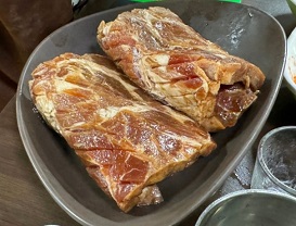 돼지갈비7천원