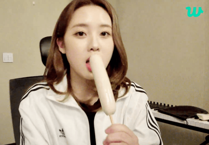 LIGHTSUM NAYOUNG