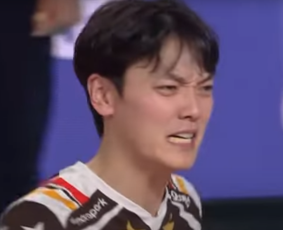 배구선수 조재성