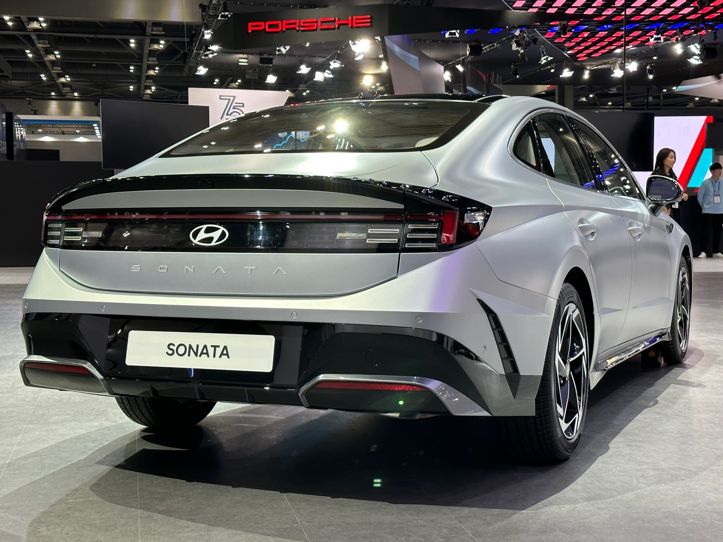 현대자동차 쏘나타 디 엣지