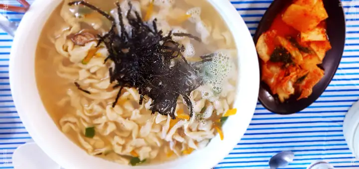 어서와 한국은 처음이지 얼큰 손칼국수 바지락 칼국수 고기 김치 만두 스웨덴 친구들 편 강화도 석모도 맛집 위치