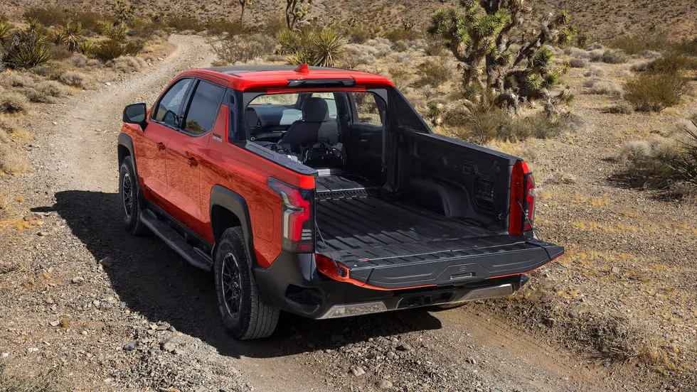 쉐보레 실버라도 EV 트레일보스 이미지