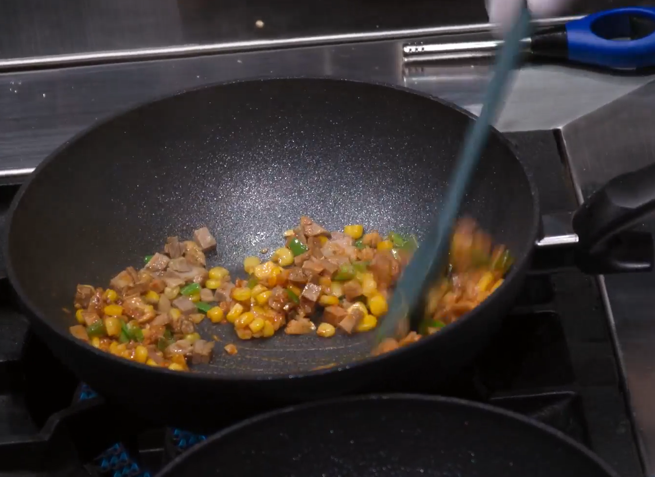 라면스프와-함께-볶는다