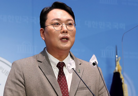 천하람 국회의원 법조 경력