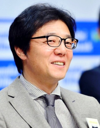 황선홍 감독 나이 프로필 학력 가족 고향