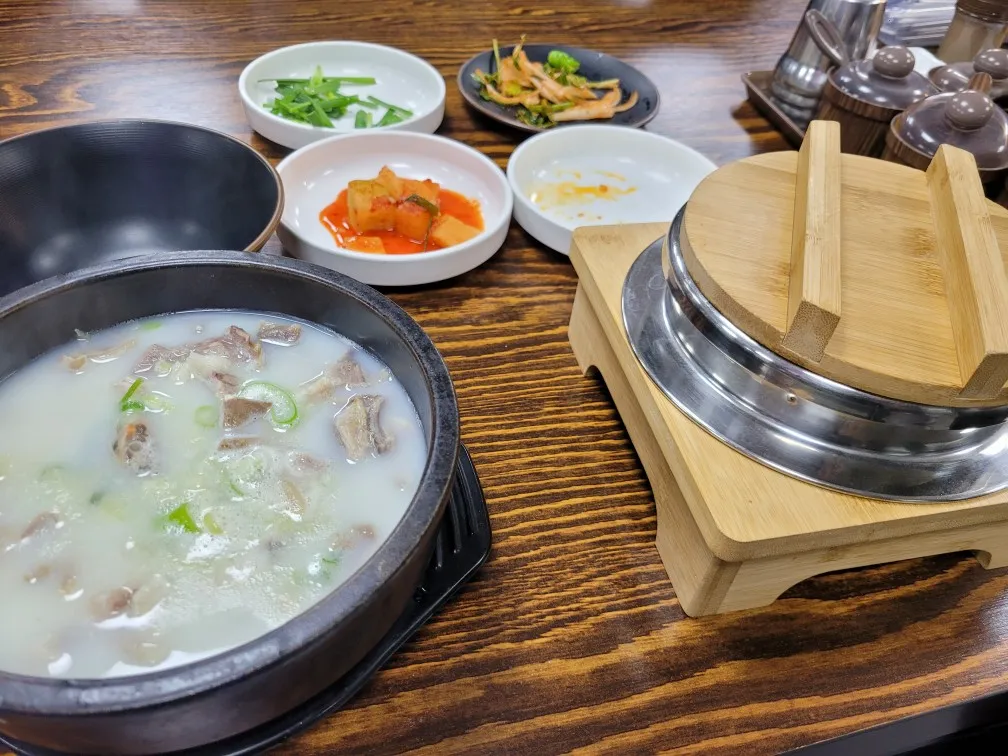 거제 고현 해장국 맛집, 미나리진순대국에서 아침부터 속 든든하게!