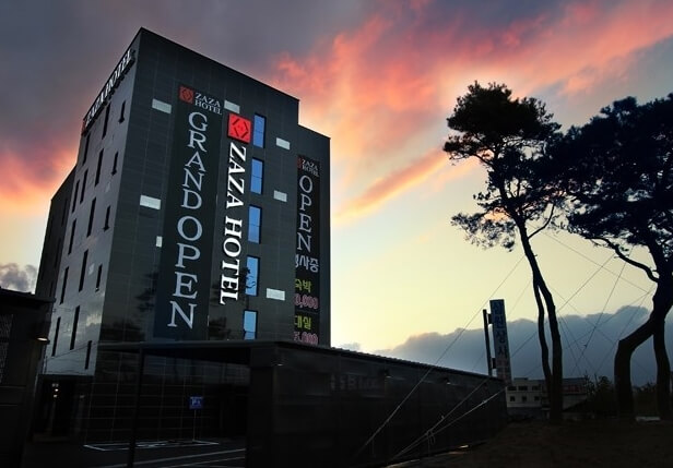 예산시장근처자자호텔