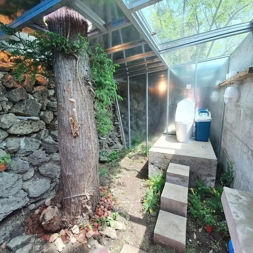 제주도 박한별 카페 화장실