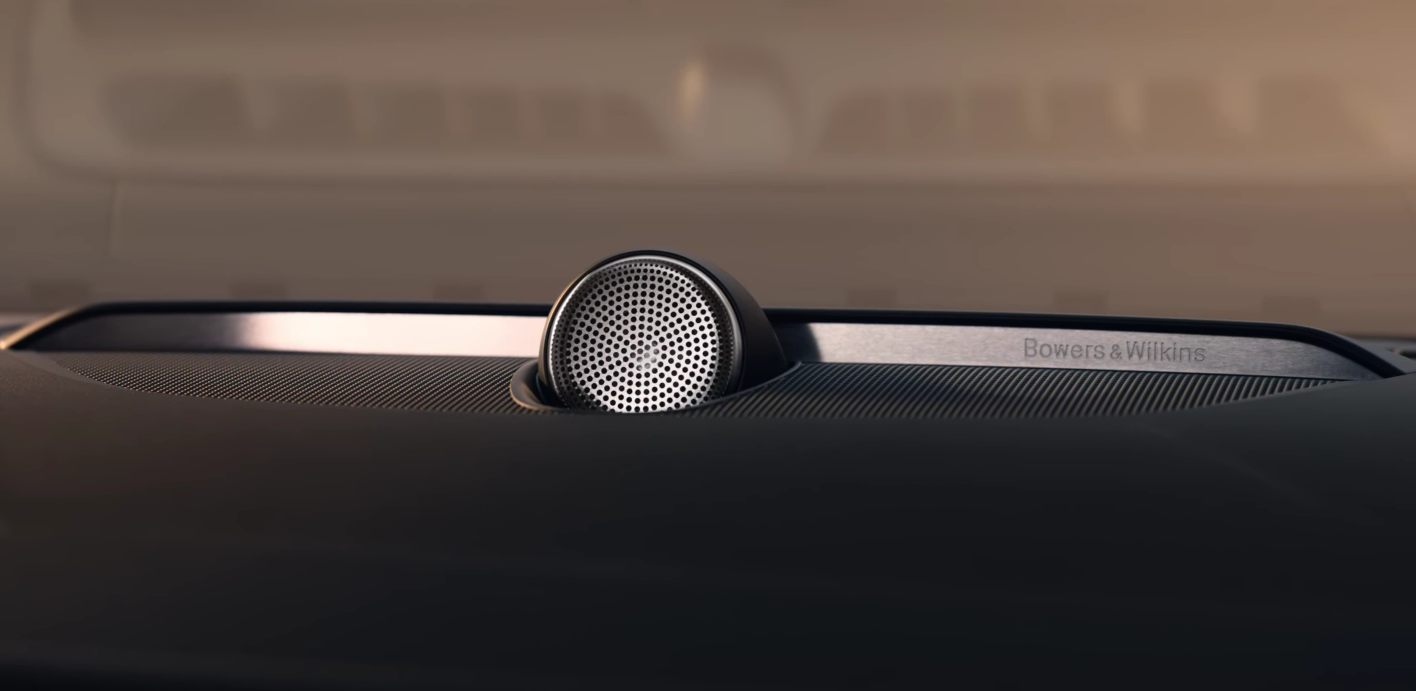 볼보 S90 플러그인 하이브리드 가격과 트림별 차이: 2024년 최신 정보