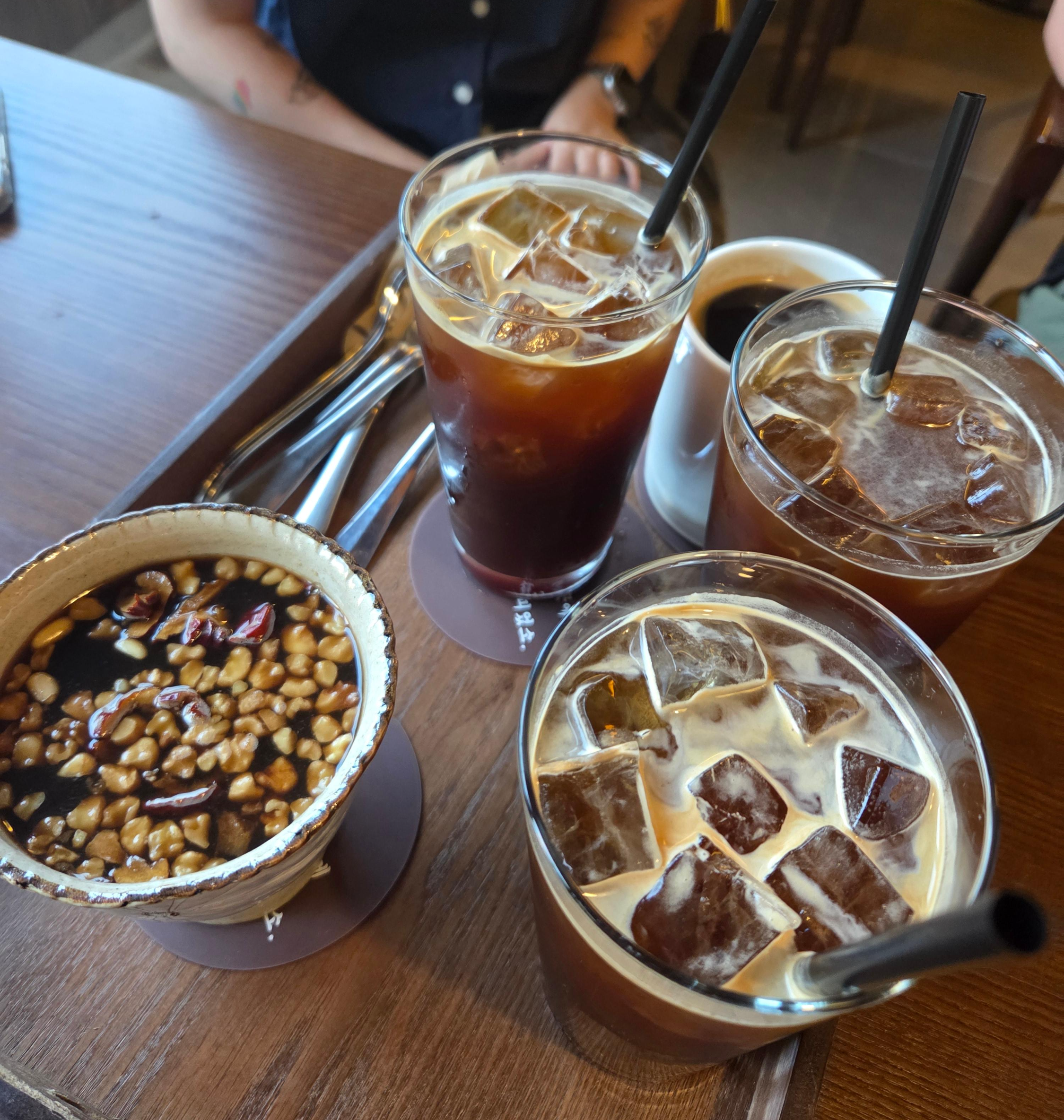 쌍화차와 아메리카노