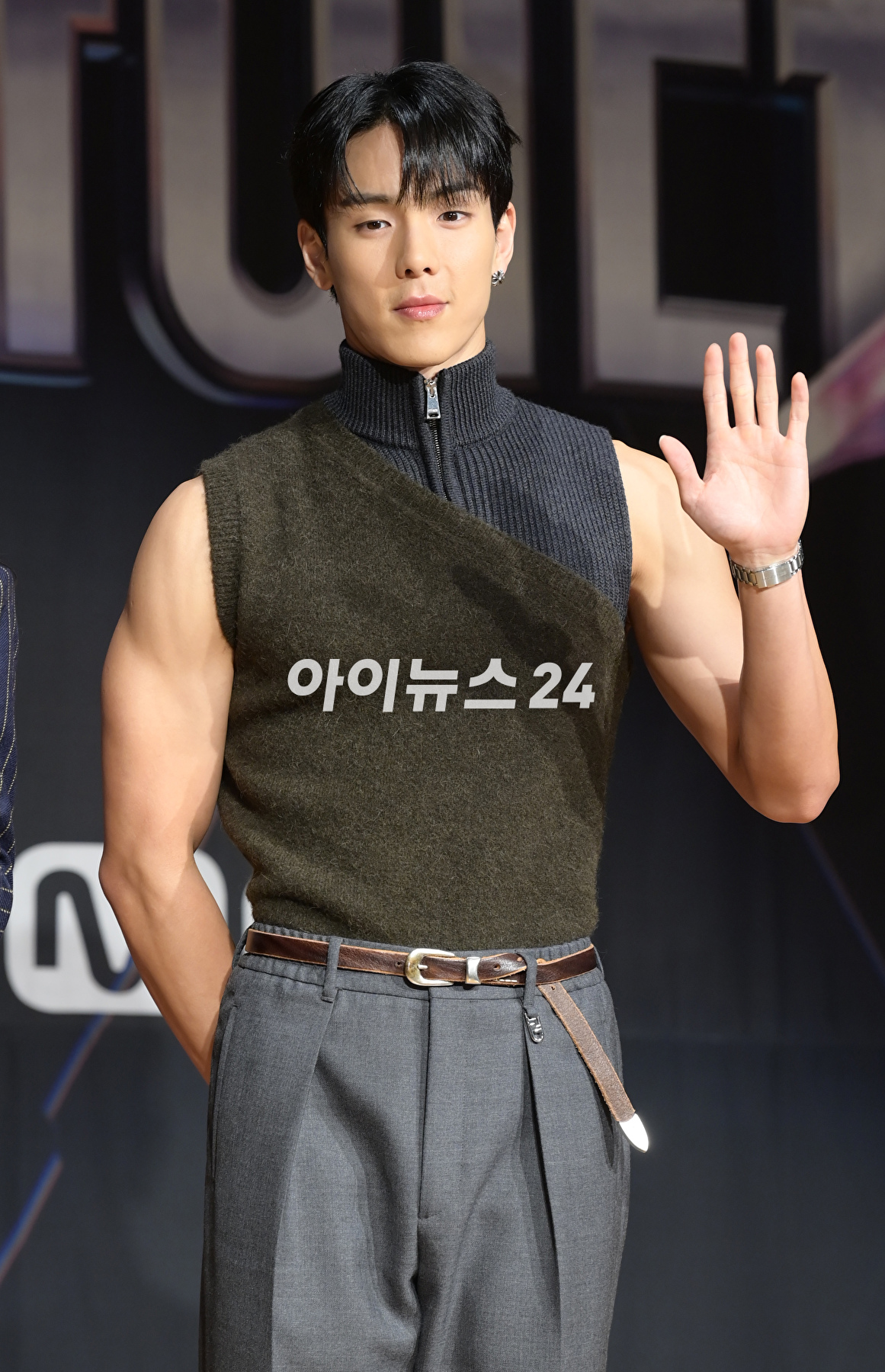 몬스타엑스 셔누가 17일 오전 서울 마포구 상암동 DMC타워에서 열린 Mnet '스트릿 우먼 파이터2' 제작발표회에 파이트 저지로 참석하고 있다. [사진=정소희 기자]