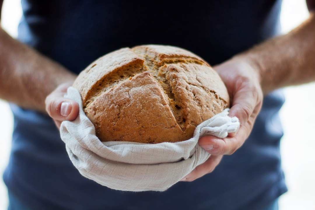 '크보빵'의 가장 중요한 명사는 'bread'입니다.