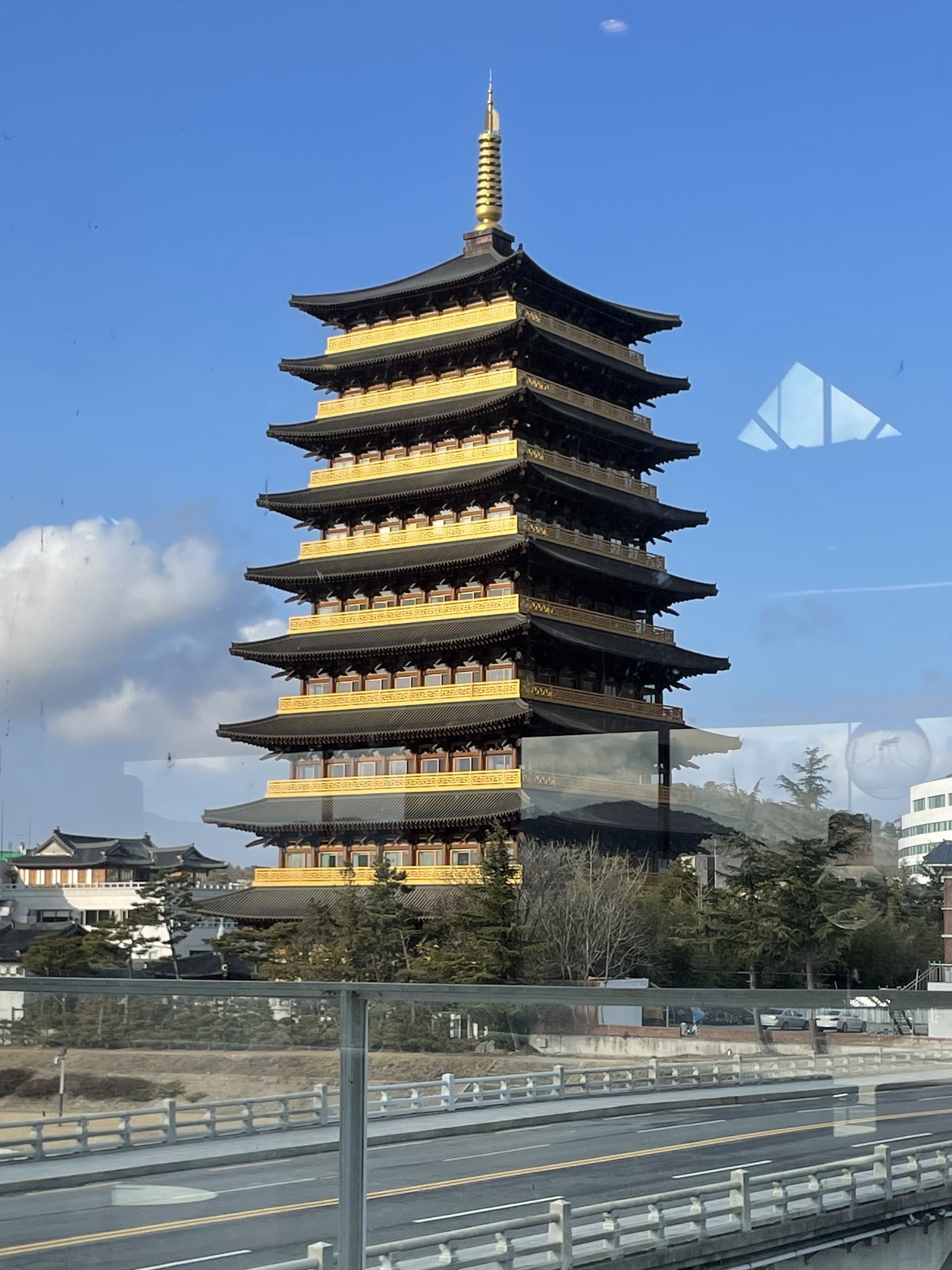 황룡원 중도타워