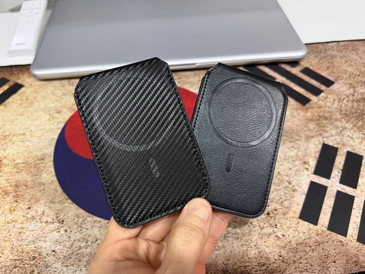 카드지갑 뒷모습