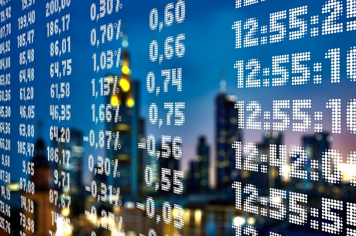 주요 지수를 디지털화하여 보여주는 사진